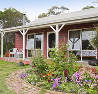 Freshwater Creek Cottages - Whitsundays Accommodation
