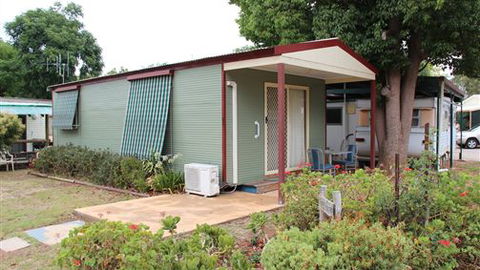 Riverbank Caravan Park - Whitsundays Accommodation 4