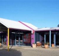 Paddle Steamer Motel - Whitsundays Accommodation
