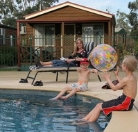 Lake Fyans Holiday Park - Whitsundays Accommodation