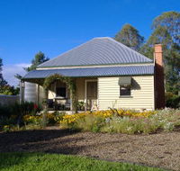 Mary Anns Cottage - Whitsundays Accommodation