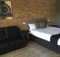 Bridges on Meninya Motel  Apartments - Whitsundays Accommodation