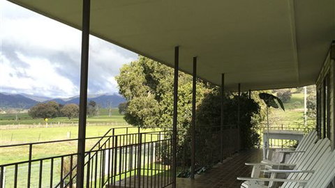 Rancho Relaxo - Whitsundays Accommodation 5