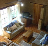 Wartook Rise Mudbrick Cabins - Whitsundays Accommodation