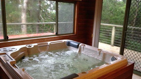 Southern Anchorage Retreat - Whitsundays Accommodation 3