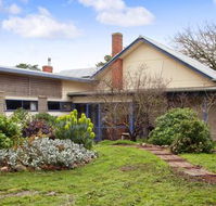 Galwiji Homestead - Whitsundays Accommodation