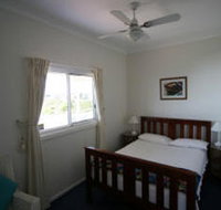 Beachside Cottage - Whitsundays Accommodation