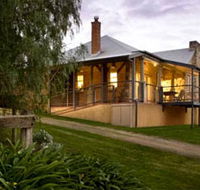 Longview Vineyard Homestead - Whitsundays Accommodation