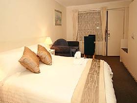 Robetown Motor Inn And Apartments - Whitsundays Accommodation 0