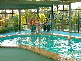 Robetown Motor Inn And Apartments - Whitsundays Accommodation 1