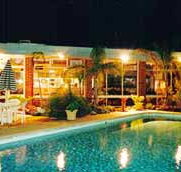 Absolute Lakes Entrance - Whitsundays Accommodation