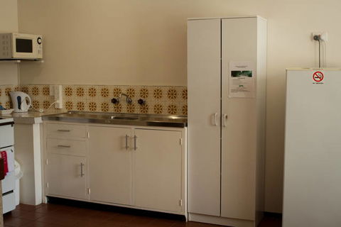 Augusta Escape - Whitsundays Accommodation 1