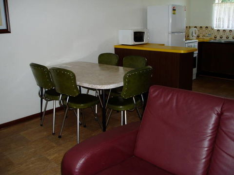 Augusta Escape - Whitsundays Accommodation 3