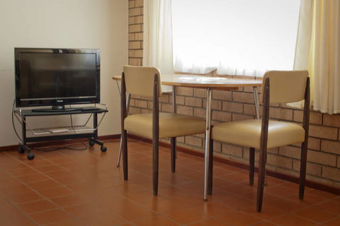 Augusta Escape - Whitsundays Accommodation 4