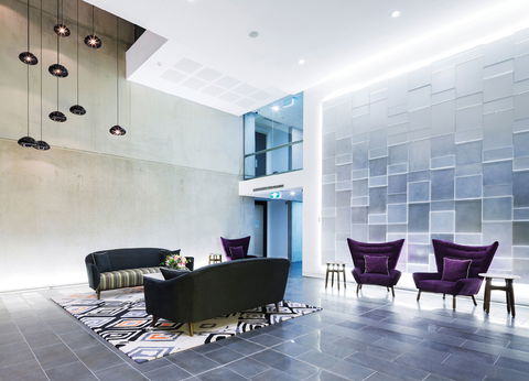 Avenue Hotel Canberra - Whitsundays Accommodation 0