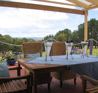 Blue Grape Vineyard Accommodation - Whitsundays Accommodation