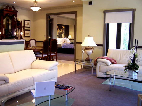 Camperdown's Historic Mill - Whitsundays Accommodation 2