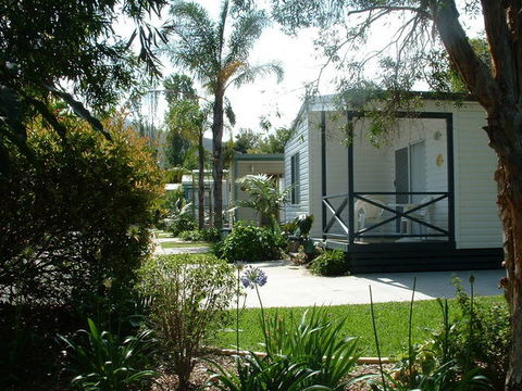 Coastal Palms Holiday Park - Whitsundays Accommodation 0
