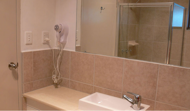 Comfort Inn Sandhurst - Whitsundays Accommodation 1