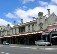 Commercial Hotel Camperdown - Whitsundays Accommodation