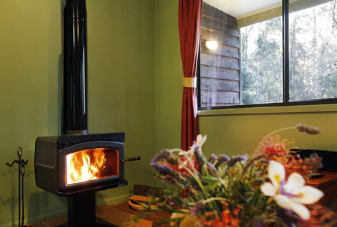 Cottages On Mount View - Whitsundays Accommodation 6