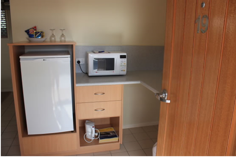 Country Roads Motor Inn - Gayndah - Whitsundays Accommodation 6