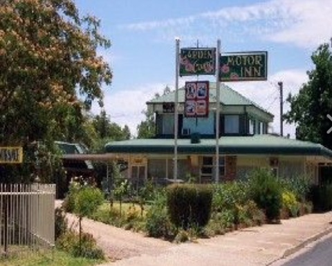 Garden Court Motor Inn - Whitsundays Accommodation 0
