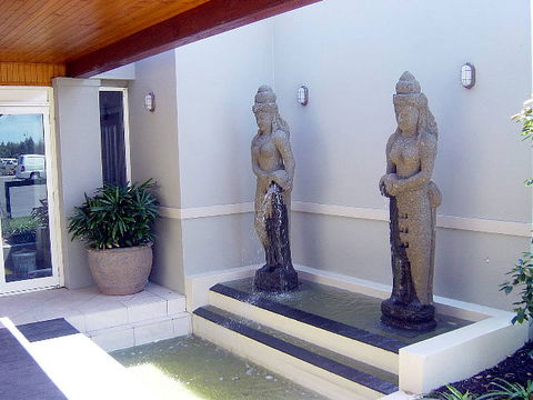 Harrigan's Irish Pub & Ibis Styles Harrington - Whitsundays Accommodation 3