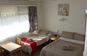Kaniva Midway Motel - Whitsundays Accommodation 5