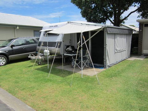Lakes Haven Caravan Park - Whitsundays Accommodation 4