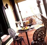 Magnolia Court Boutique Hotel - Whitsundays Accommodation