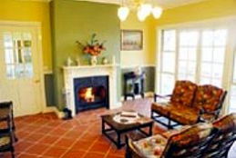 McKeown's Rest Jenolan Caves - Whitsundays Accommodation 0