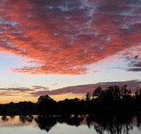 Moon River Motor Inn - Whitsundays Accommodation