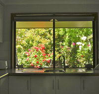 Myamba House Kyneton - Whitsundays Accommodation