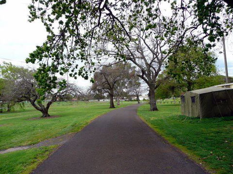 Penshurst Caravan Park - Whitsundays Accommodation 1