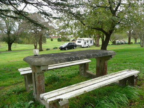 Penshurst Caravan Park - Whitsundays Accommodation 2