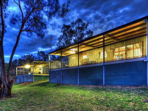Inland Waters Holiday Park Mookerawa Waters - Whitsundays Accommodation 4