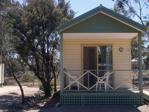 Acclaim Gateway Tourist Park - Whitsundays Accommodation 2