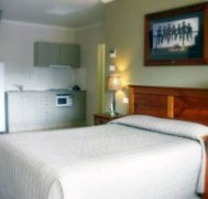 Saltbush Motor Inn - Whitsundays Accommodation