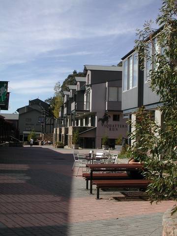 Squatters Run Apartments - Whitsundays Accommodation 1