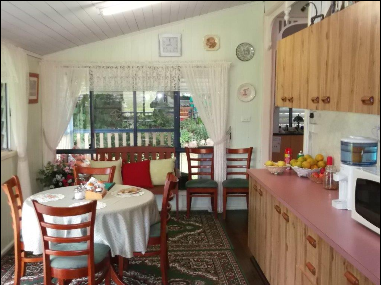 Staple House Bed & Breakfast - Whitsundays Accommodation 2