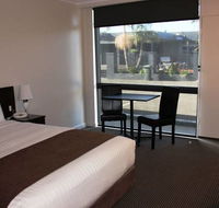 Sunshine Motor Inn - Whitsundays Accommodation