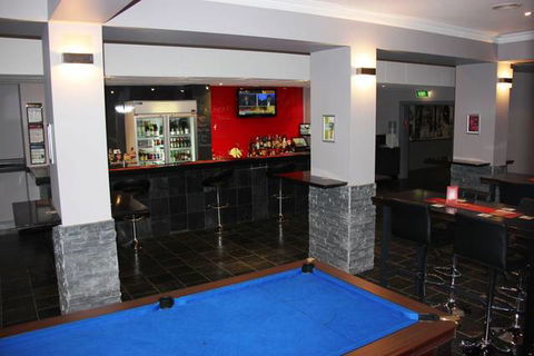 Sunshine Motor Inn - Whitsundays Accommodation 13