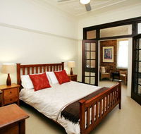 The Bank Guesthouse - Whitsundays Accommodation