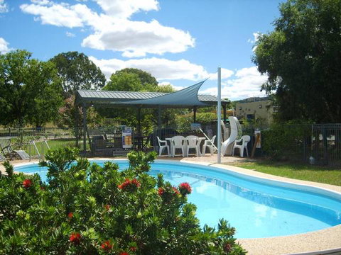 Valley View Motel - Whitsundays Accommodation 2