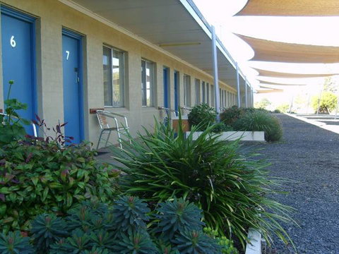Valley View Motel - Whitsundays Accommodation 4