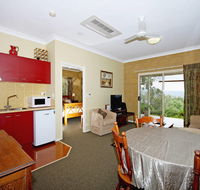 Wallaby Ridge Retreat - Whitsundays Accommodation