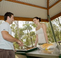 Wangi Point Lakeside Holiday Park - Whitsundays Accommodation