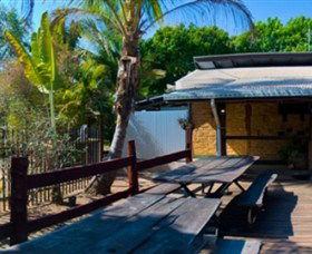Lazy Lizard Caravan Park - Whitsundays Accommodation 0