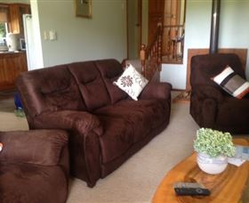 Cascade Cottage - Whitsundays Accommodation 0